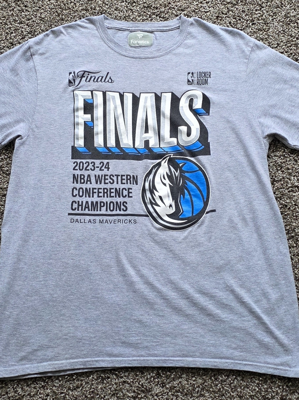Fanatics Dallas Mavericks Gray and Blue Finals Graphic T-Shirt